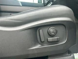 2024 Land Rover Defender 110 X- Dynamic HSE Black Jeep for sale, Japanese used car export - photo 27 of 30 | GULJI TRADERS