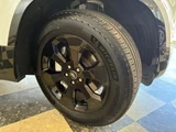 2024 Land Rover Defender 110X- Dynamic HSE D350 Other Jeep for sale, Japanese used car export - photo 4 of 9 | GULJI TRADERS