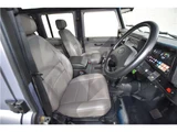 2025 Land Rover Defender 110 Purple Jeep for sale, Japanese used car export - photo 18 of 45 | GULJI TRADERS