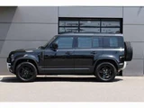 2025 Land Rover Defender 110 S 3.0L D350 Diesel Turbo 4WD Black Jeep for sale, Japanese used car export - photo 8 of 46 | GULJI TRADERS
