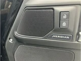 2025 Land Rover Defender 90X-Dynamic HSE D350 Black Jeep for sale, Japanese used car export - photo 7 of 42 | GULJI TRADERS