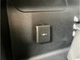 2025 Land Rover Defender 90X-Dynamic HSE D350 Black Jeep for sale, Japanese used car export - photo 32 of 42 | GULJI TRADERS