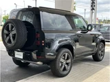 2025 Land Rover Defender 90X-Dynamic HSE D350 Black Jeep for sale, Japanese used car export - photo 38 of 42 | GULJI TRADERS
