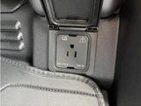 2025 Land Rover Defender 110 X Dynamic HSE 3.0L D350 D White Jeep for sale, Japanese used car export - photo 45 of 50 | GULJI TRADERS
