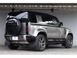 2025 Land Rover Defender 110X-Dynamic HSE D350 Silver Jeep for sale, Japanese used car export - photo 10 of 47 | GULJI TRADERS