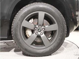 2025 Land Rover Defender 90 X-Dynamic HSE 3.0L D350 D Black Jeep for sale, Japanese used car export - photo 9 of 20 | GULJI TRADERS