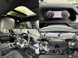 2025 Land Rover Defender 110X-Dynamic HSE D350 White Jeep for sale, Japanese used car export - photo 6 of 9 | GULJI TRADERS