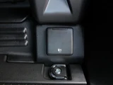 2025 Land Rover Defender 110X-Dynamic HSE D350 Other Jeep for sale, Japanese used car export - photo 8 of 9 | GULJI TRADERS
