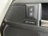 2025 Land Rover Defender 90X-Dynamic HSE D350 White Jeep for sale, Japanese used car export - photo 9 of 9 | GULJI TRADERS