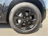 2026 Land Rover Defender 110X-Dynamic HSE D350 Black Jeep for sale, Japanese used car export - photo 17 of 19 | GULJI TRADERS