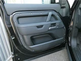 2026 Land Rover Defender 110X-Dynamic SE P300 Air Suspension 2026 Model Black Jeep for sale, Japanese used car export - photo 56 of 79 | GULJI TRADERS