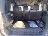 2026 Land Rover Defender 110X-Dynamic HSE PHEV P300e Gray Jeep for sale, Japanese used car export - photo 15 of 29 | GULJI TRADERS