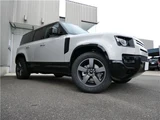 2026 Land Rover Defender 110X-Dynamic SE P300 Air suspension Sunroof Gray Jeep for sale, Japanese used car export - photo 12 of 79 | GULJI TRADERS