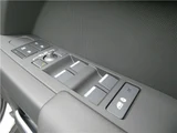 2026 Land Rover Defender 110X-Dynamic SE P300 Air suspension Sunroof Gray Jeep for sale, Japanese used car export - photo 58 of 79 | GULJI TRADERS