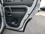 2026 Land Rover Defender 110X-Dynamic SE P300 Air suspension Sunroof Gray Jeep for sale, Japanese used car export - photo 61 of 79 | GULJI TRADERS