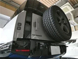 2026 Land Rover Defender 110X-Dynamic SE P300 Air suspension Sunroof Gray Jeep for sale, Japanese used car export - photo 68 of 79 | GULJI TRADERS