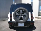2026 Land Rover Defender 110X-Dynamic SE P300 Air suspension Sunroof White Jeep for sale, Japanese used car export - photo 10 of 79 | GULJI TRADERS