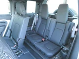 2026 Land Rover Defender 110X-Dynamic SE P300 Air suspension Sunroof White Jeep for sale, Japanese used car export - photo 30 of 79 | GULJI TRADERS