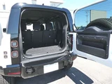2026 Land Rover Defender 110X-Dynamic SE P300 Air suspension Sunroof White Jeep for sale, Japanese used car export - photo 33 of 79 | GULJI TRADERS