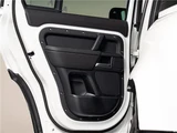 2026 Land Rover Defender 110X-Dynamic SE D350 Air Suspension Equipped Vehicle White Jeep for sale, Japanese used car export - photo 7 of 30 | GULJI TRADERS