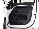 2026 Land Rover Defender 110X-Dynamic SE D350 Air Suspension Equipped Vehicle White Jeep for sale, Japanese used car export - photo 9 of 30 | GULJI TRADERS