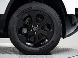 2026 Land Rover Defender 110X-Dynamic SE D350 Air Suspension Equipped Vehicle White Jeep for sale, Japanese used car export - photo 18 of 30 | GULJI TRADERS