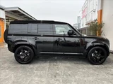 2026 Land Rover Defender 110X Dynamic Black Jeep for sale, Japanese used car export - photo 12 of 50 | GULJI TRADERS