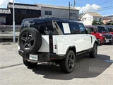 2026 Land Rover Defender Defender 110X Dynamic SE 4WD White Jeep for sale, Japanese used car export - photo 15 of 24 | GULJI TRADERS