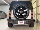 2026 Land Rover Defender 110 X-Dynamic SE 2.0L P300 4WD Gray Jeep for sale, Japanese used car export - photo 6 of 20 | GULJI TRADERS