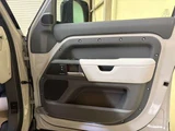 2026 Land Rover Defender 110 X-Dynamic SE 2.0L P300 4WD Gray Jeep for sale, Japanese used car export - photo 12 of 20 | GULJI TRADERS