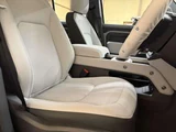 2026 Land Rover Defender 110 X-Dynamic SE 2.0L P300 4WD Gray Jeep for sale, Japanese used car export - photo 17 of 20 | GULJI TRADERS