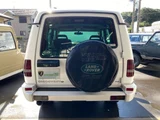 1995 Land Rover Discovery Tdi S SUV for sale, Japanese used car export - photo 9 of 24 | GULJI TRADERS