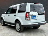 2011 Land Rover Discovery SE 4WD SUV for sale, Japanese used car export - photo 8 of 68 | GULJI TRADERS