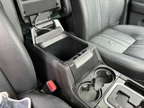2011 Land Rover Discovery SE 4WD SUV for sale, Japanese used car export - photo 39 of 68 | GULJI TRADERS