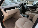 2016 Land Rover Discovery SE 4WD SUV for sale, Japanese used car export - photo 11 of 42 | GULJI TRADERS