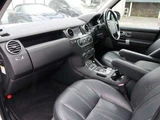 2016 Land Rover Discovery SE 4WD SUV for sale, Japanese used car export - photo 13 of 42 | GULJI TRADERS