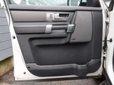 2016 Land Rover Discovery SE 4WD SUV for sale, Japanese used car export - photo 39 of 42 | GULJI TRADERS