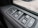 2017 Land Rover Discovery HSE 4WD SUV for sale, Japanese used car export - photo 36 of 45 | GULJI TRADERS