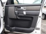 2017 Land Rover Discovery HSE 4WD SUV for sale, Japanese used car export - photo 43 of 45 | GULJI TRADERS