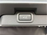 2017 Land Rover Discovery SUV for sale, Japanese used car export - photo 27 of 71 | GULJI TRADERS