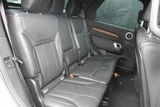 2018 Land Rover Discovery HSE SUV for sale, Japanese used car export - photo 19 of 23 | GULJI TRADERS