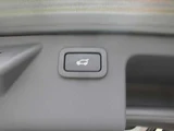 2015 Land Rover Discovery Sport HSE 4WD SUV for sale, Japanese used car export - photo 29 of 59 | GULJI TRADERS