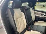 2024 Land Rover Discovery Sport Dynamic SE 2.0L D200 Diesel Turbo 4WD SUV for sale, Japanese used car export - photo 12 of 25 | GULJI TRADERS