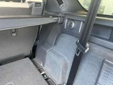 2024 Land Rover Discovery Sport Dynamic SE 2.0L D200 Diesel Turbo 4WD SUV for sale, Japanese used car export - photo 23 of 25 | GULJI TRADERS