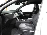 2024 Land Rover Discovery Sport Dynamic SE 2.0L D200 SUV for sale, Japanese used car export - photo 18 of 20 | GULJI TRADERS
