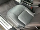 2022 Land Rover Range Rover 4WD SUV for sale, Japanese used car export - photo 36 of 64 | GULJI TRADERS