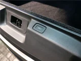 2024 Land Rover Range Rover HSE D300 Base SUV for sale, Japanese used car export - photo 64 of 78 | GULJI TRADERS
