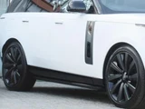 2025 Land Rover Range Rover SV P615 SUV for sale, Japanese used car export - photo 4 of 9 | GULJI TRADERS