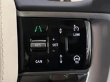 2025 Land Rover Range Rover D350 S SUV for sale, Japanese used car export - photo 7 of 9 | GULJI TRADERS
