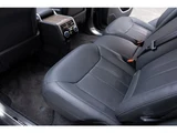 2026 Land Rover Range Rover 4.4L P530 Long Base 4WD SUV for sale, Japanese used car export - photo 75 of 79 | GULJI TRADERS